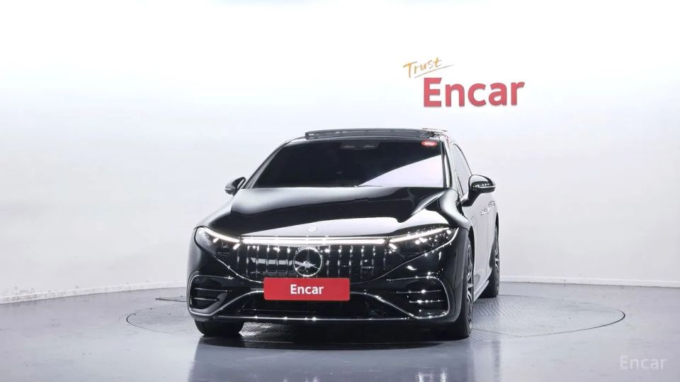 Mercedes-Benz EQS