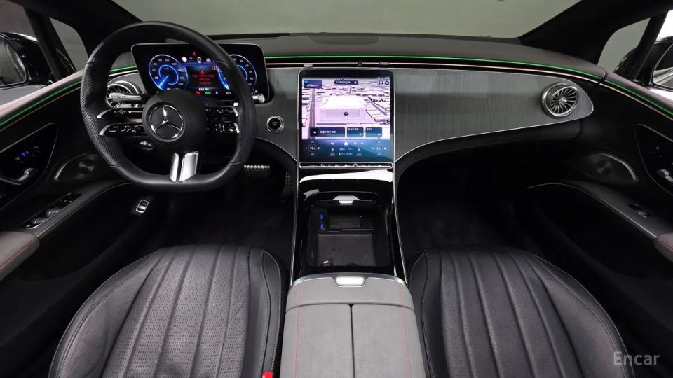 Mercedes-Benz EQS