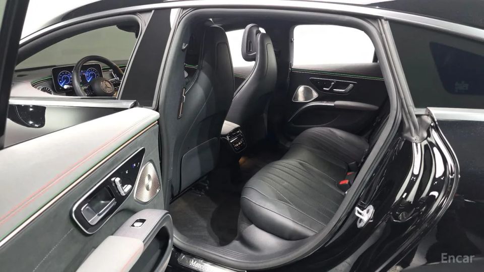 Mercedes-Benz EQS