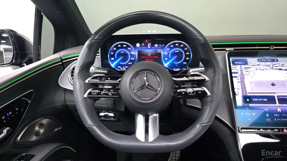 Mercedes-Benz EQS