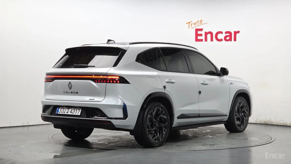 Renault-KoreaSamsung Grand Koleos