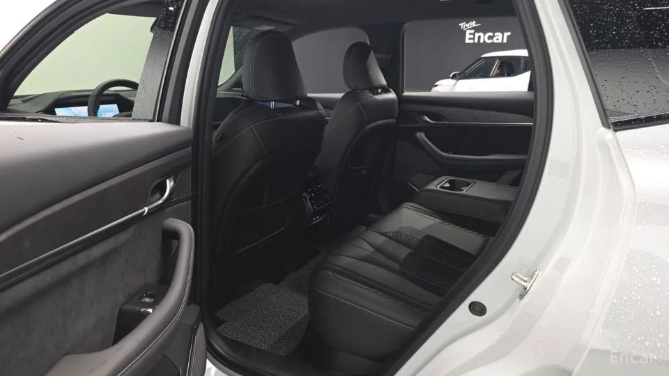Renault-KoreaSamsung Grand Koleos