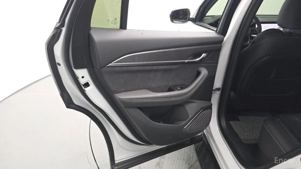 Renault-KoreaSamsung Grand Koleos