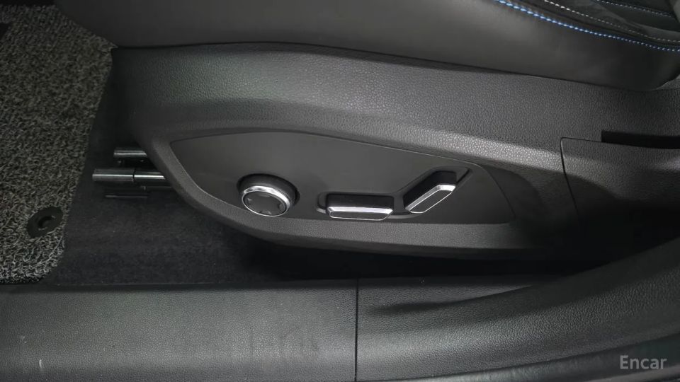 Renault-KoreaSamsung Grand Koleos