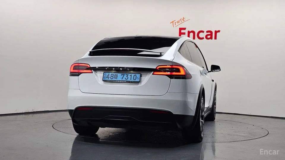 Tesla model-x