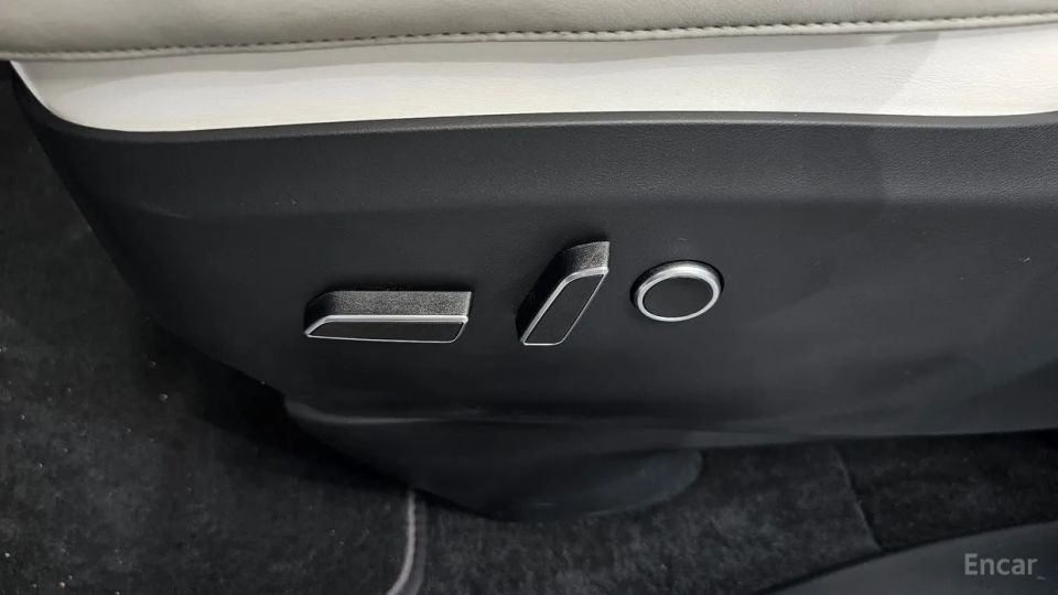 Tesla model-x