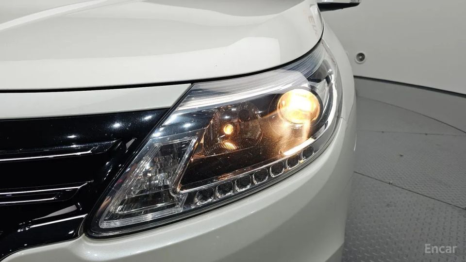 Renault-KoreaSamsung SM5