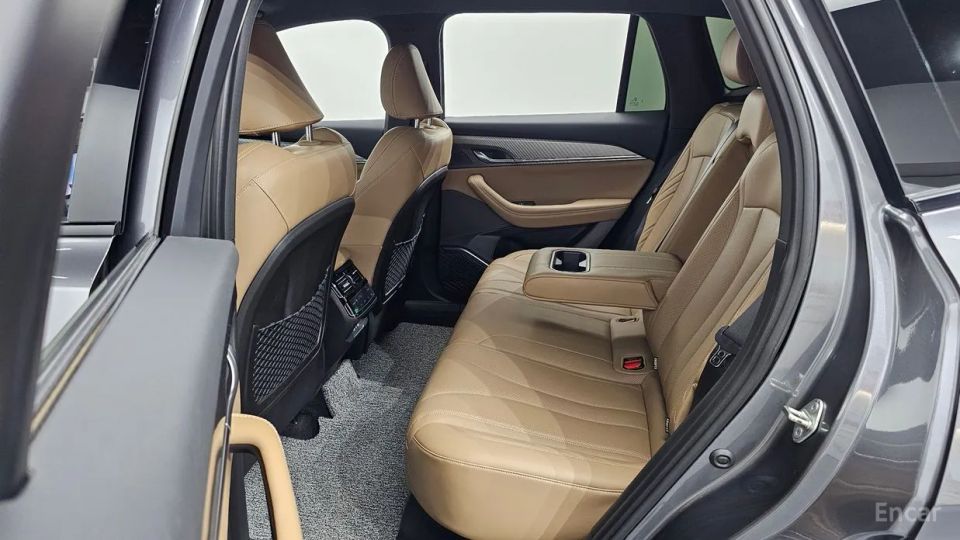 Renault-KoreaSamsung Grand Koleos