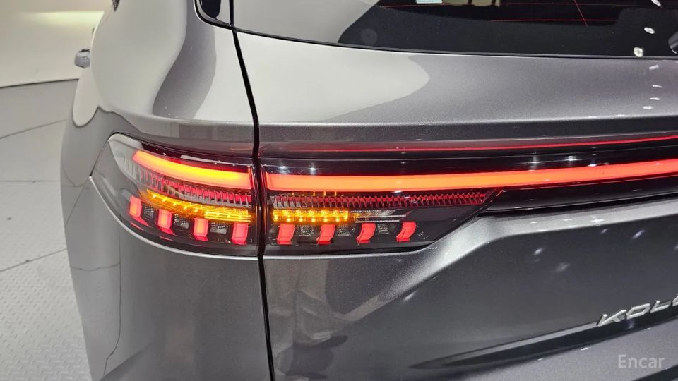 Renault-KoreaSamsung Grand Koleos