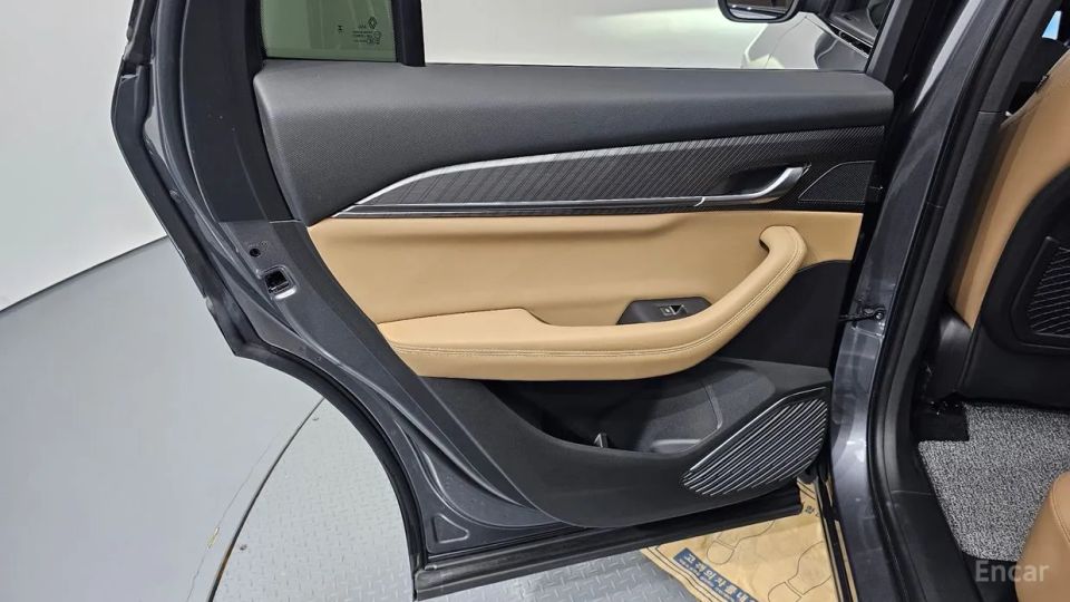 Renault-KoreaSamsung Grand Koleos