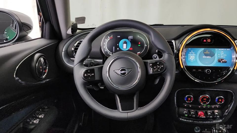 Mini clubman