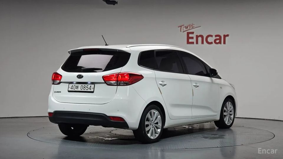 Kia Carens