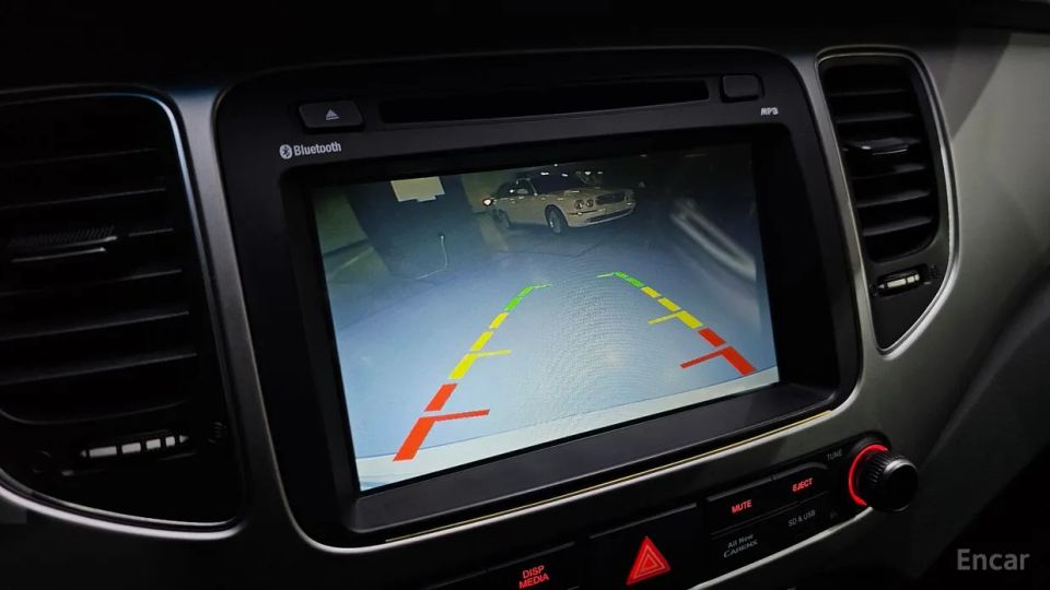 Kia Carens