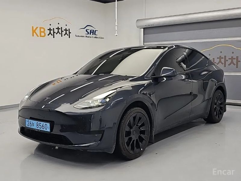 Tesla model-y