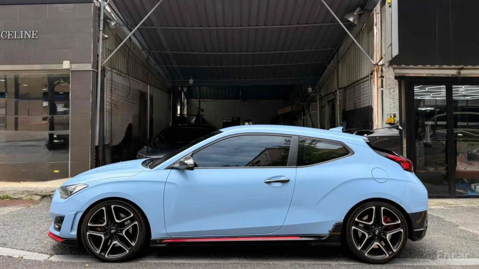 Hyundai Veloster