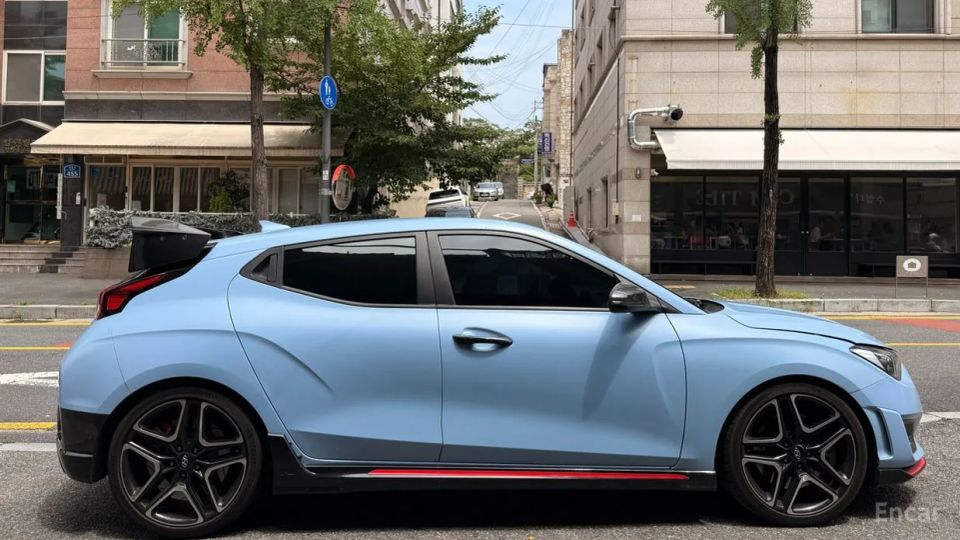 Hyundai Veloster