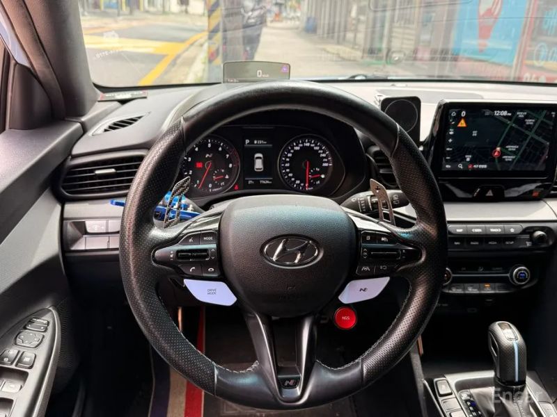 Hyundai Veloster