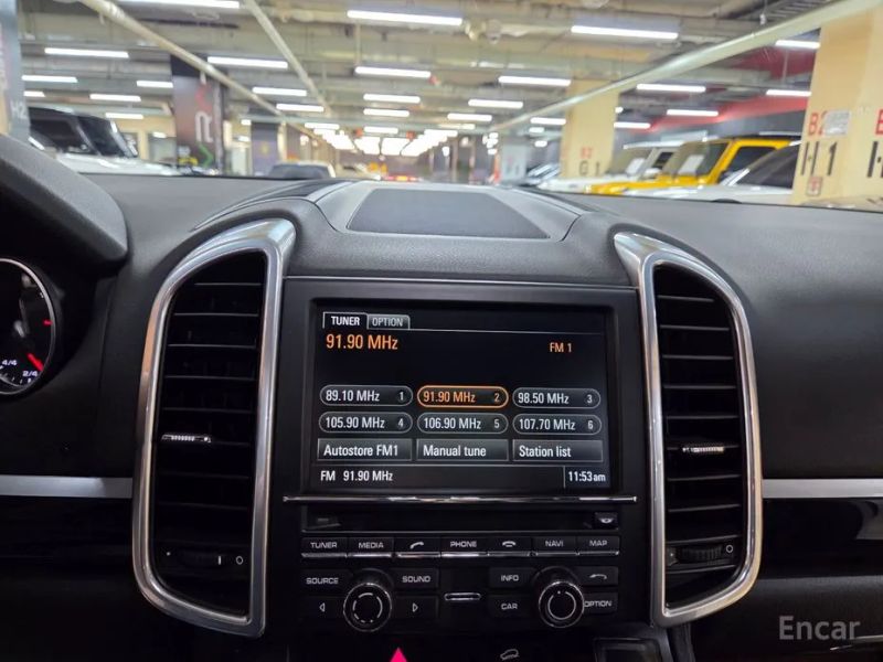 Porsche Cayenne