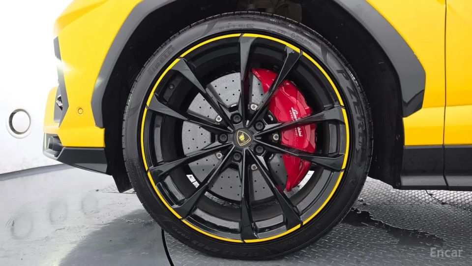 Lamborghini urus