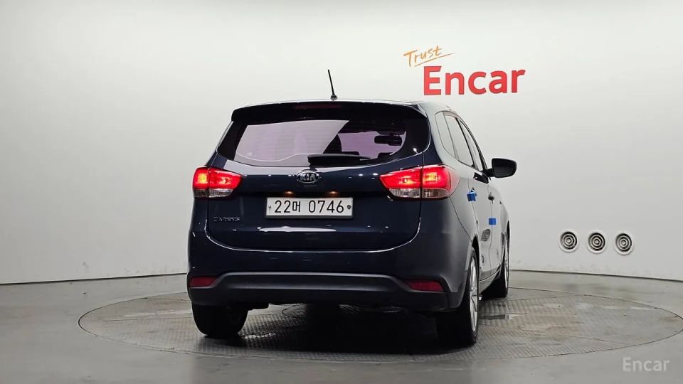 Kia Carens