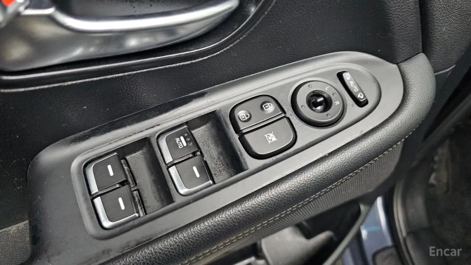 Kia Carens