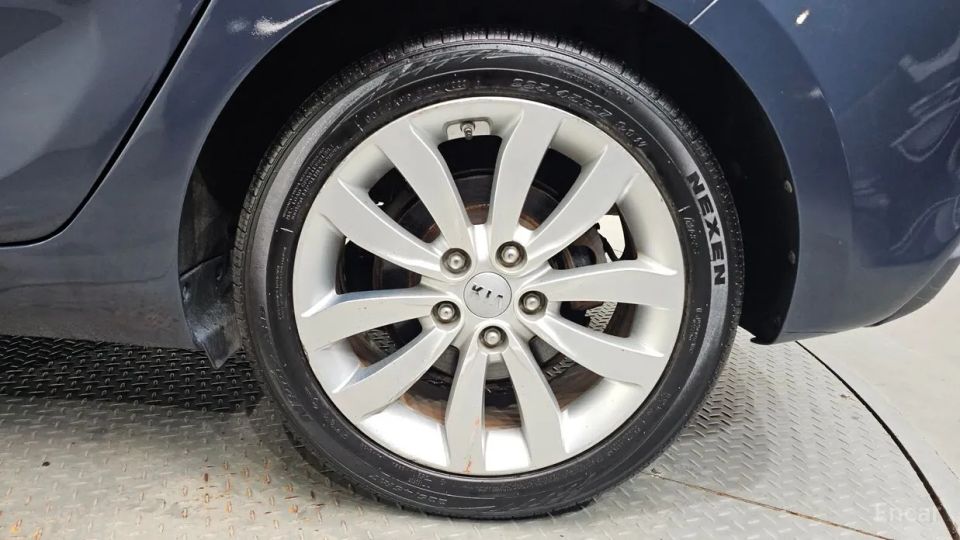 Kia Carens