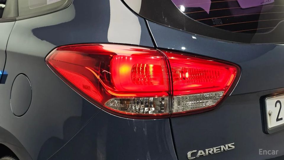 Kia Carens