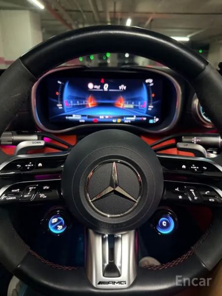 Mercedes-Benz SL-Class