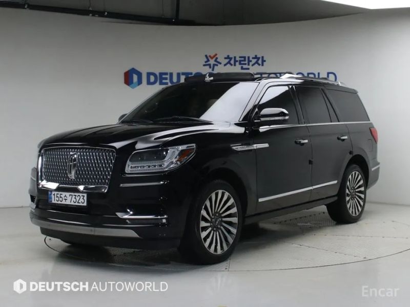 Lincoln Navigator