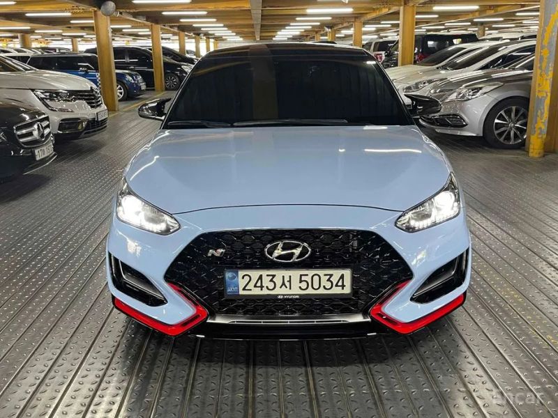 Hyundai Veloster