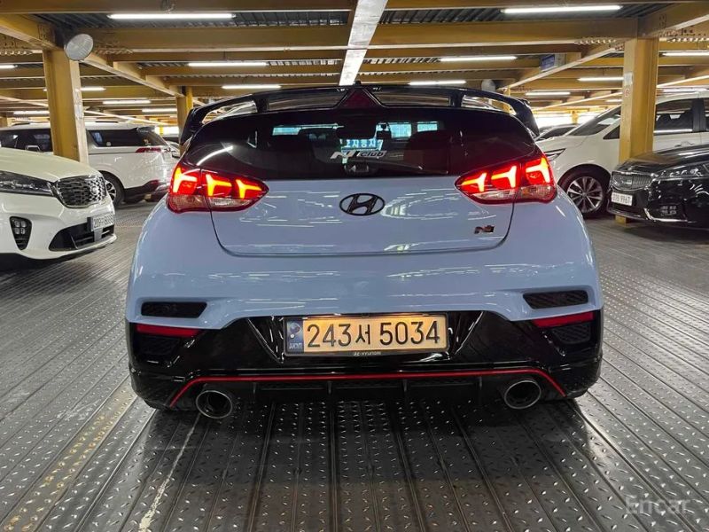 Hyundai Veloster