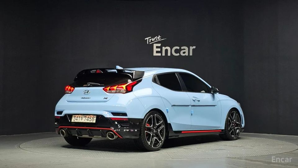 Hyundai Veloster