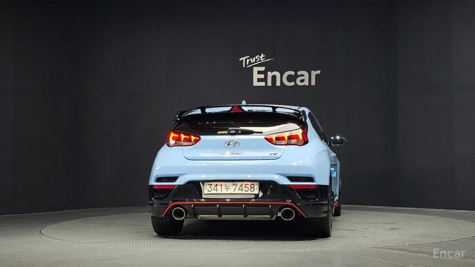 Hyundai Veloster