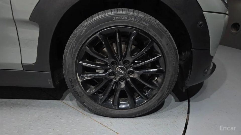 Mini clubman