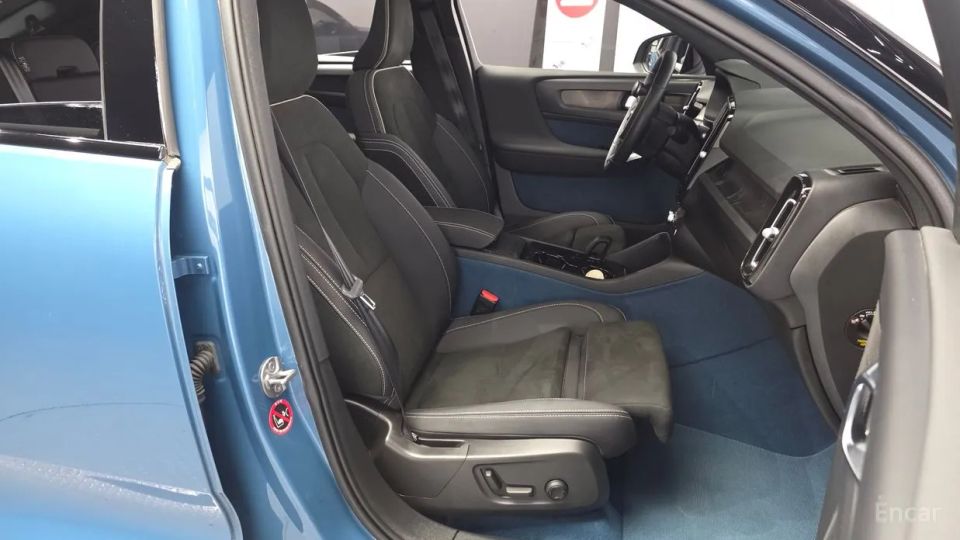 Volvo C40