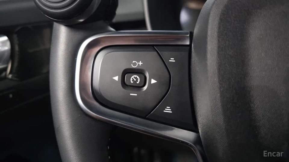 Volvo C40