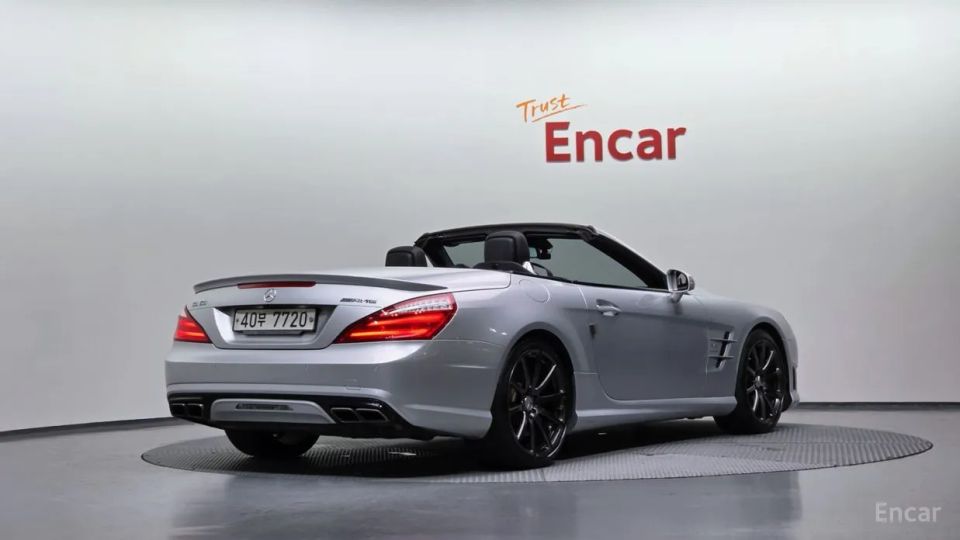 Mercedes-Benz SL-Class