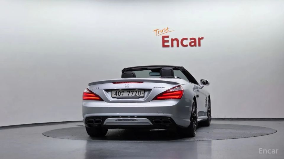 Mercedes-Benz SL-Class