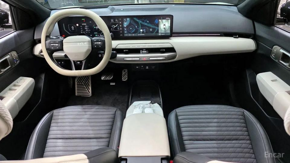 Kia EV4