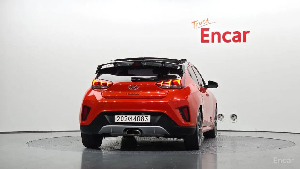 Hyundai Veloster
