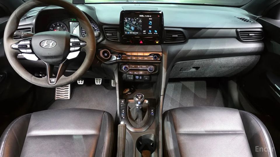 Hyundai Veloster
