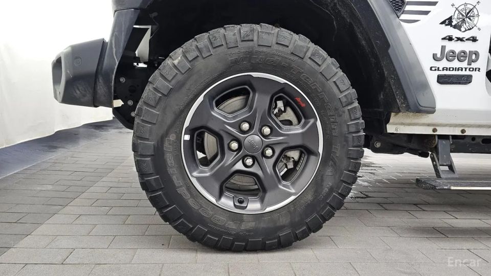 Jeep gladiator