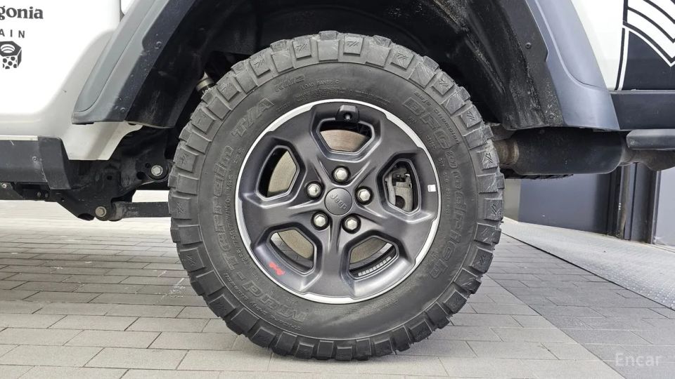 Jeep gladiator