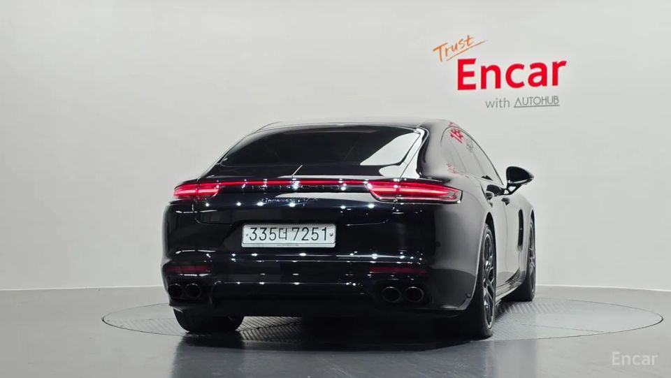 Porsche Panamera