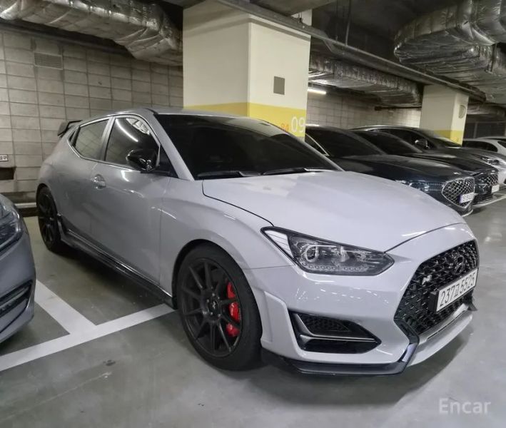 Hyundai Veloster