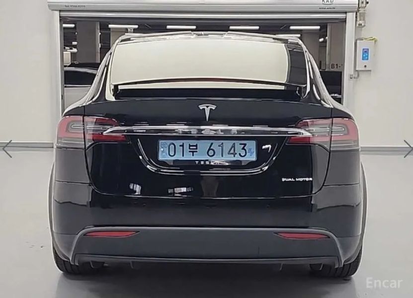 Tesla model-x
