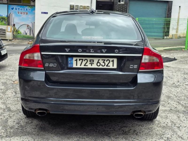 Volvo S80