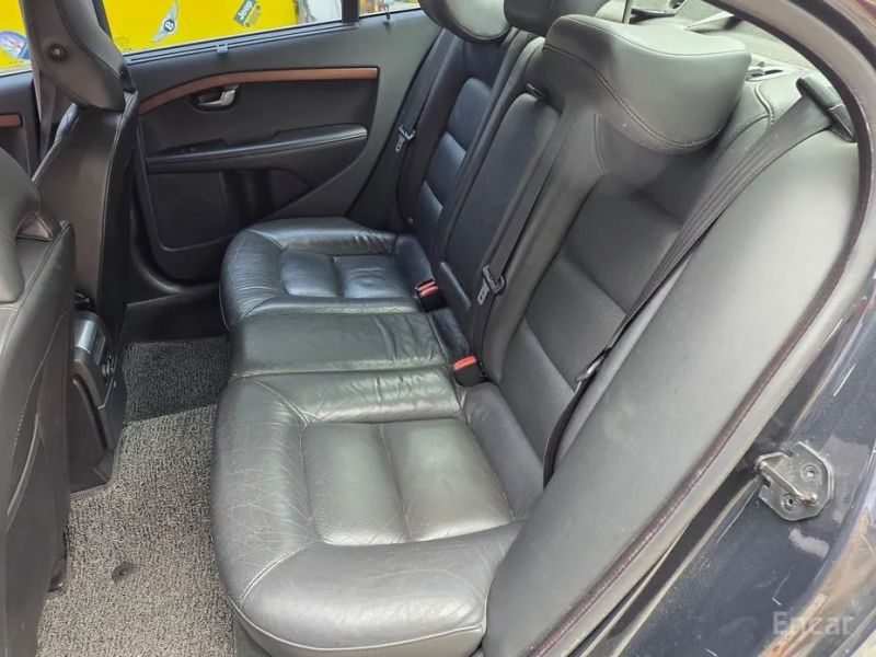 Volvo S80