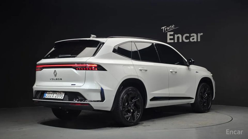 Renault-KoreaSamsung Grand Koleos