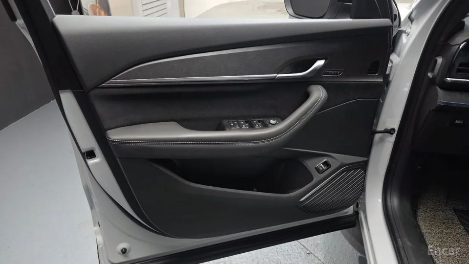 Renault-KoreaSamsung Grand Koleos